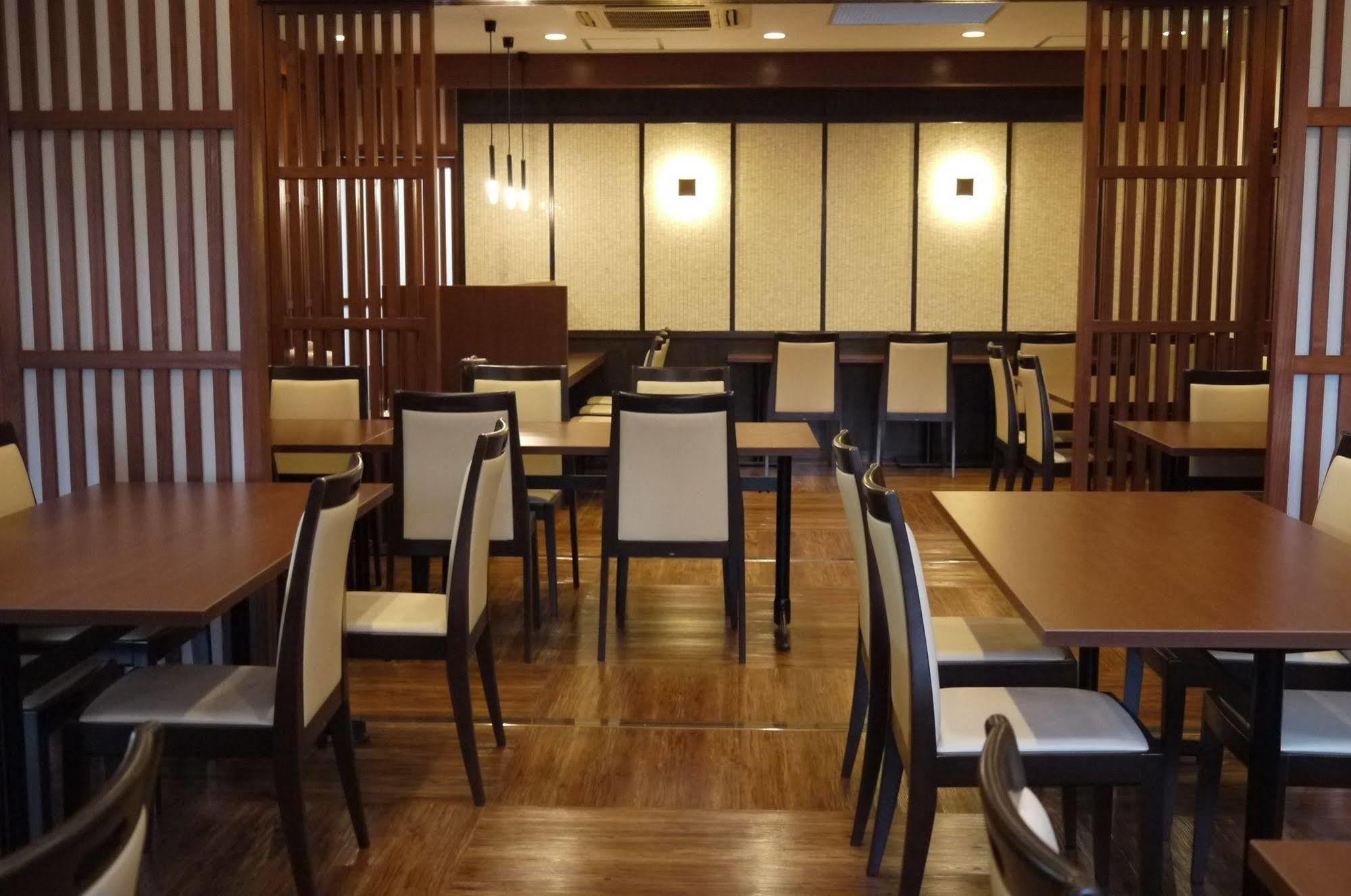 Business Inn Umesaki - Vacation Stay 63382V Nagasu Exteriör bild